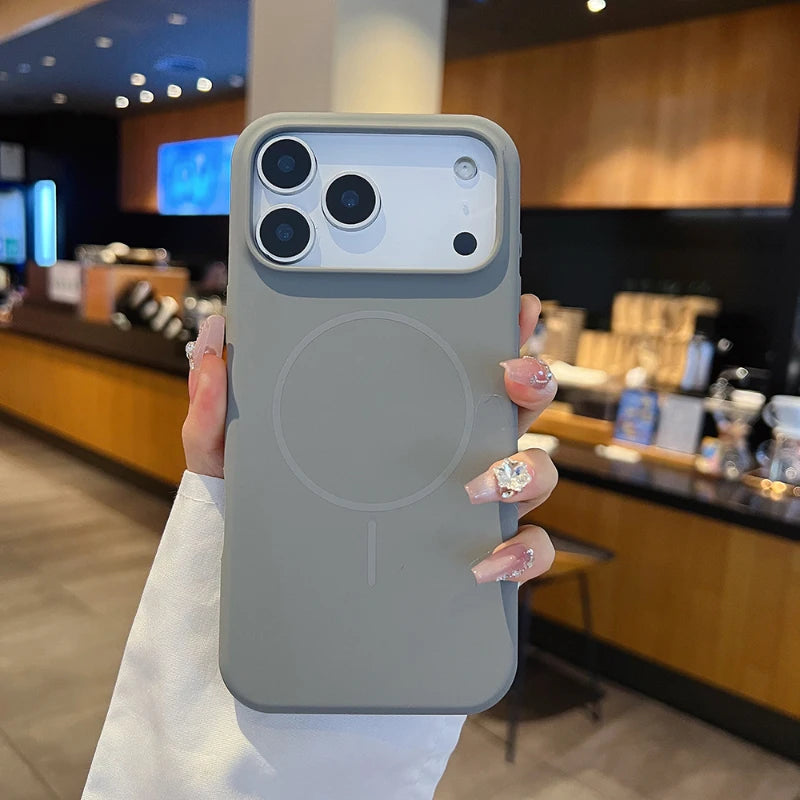 Mobile & Tablet Grey iPhone17