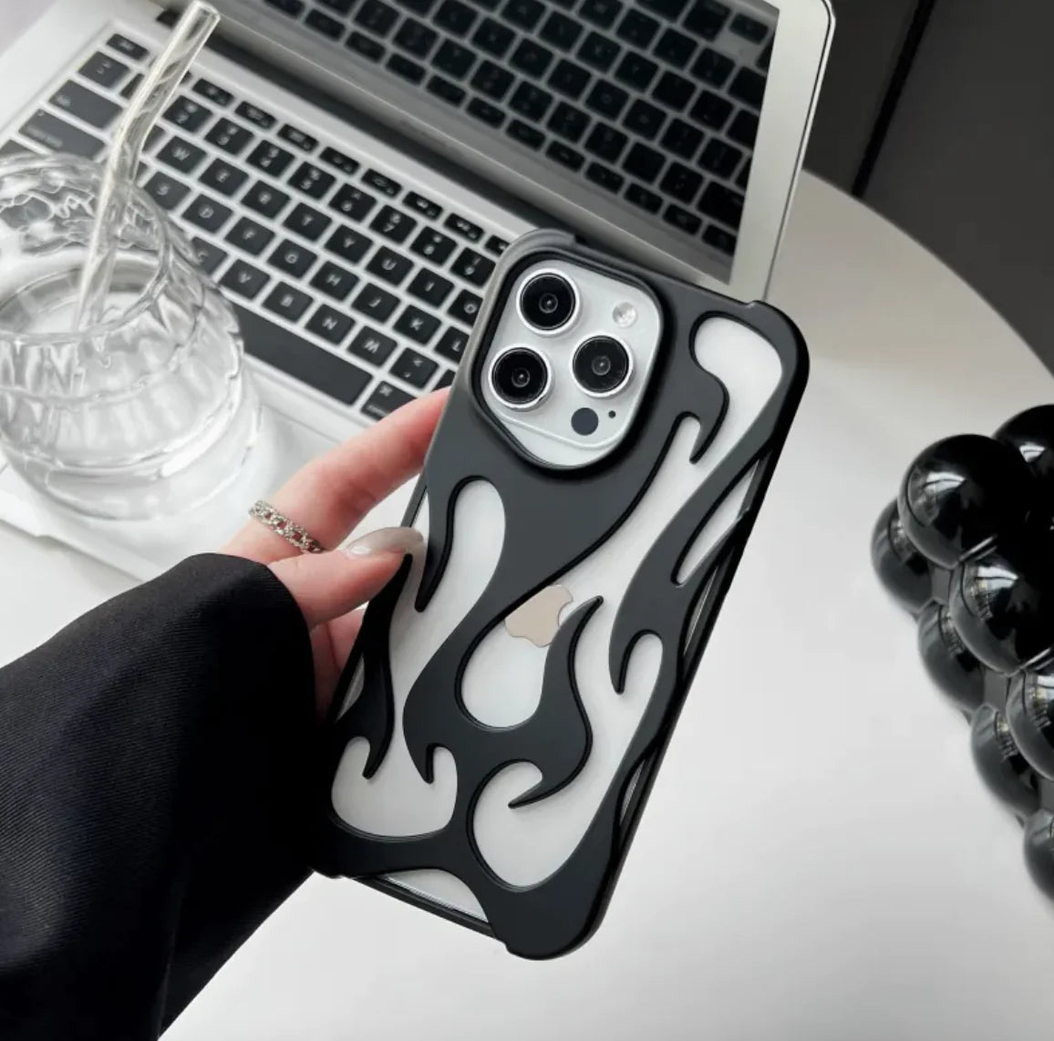 Flame Pattern Electroplated Phone Case Matte Black 12promax