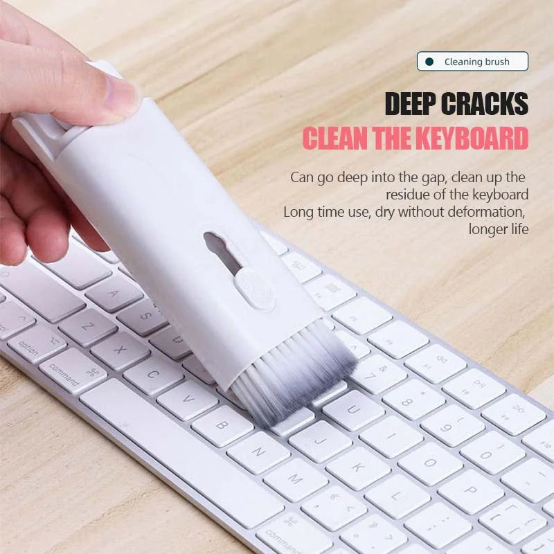 Aptus Praxis Multifunctional Tech Cleaning Kit: Keep Your Devices Pristine