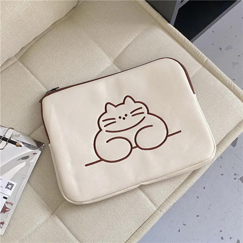 Aptus Praxis Embroidered Animal Padded Tablet Sleeve - Cute Cat Design