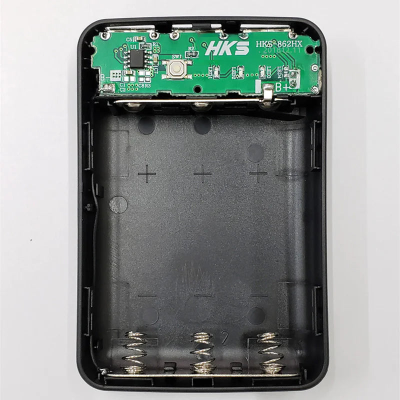 Aptus Praxis No-Solder DIY 3x 18650 Power Bank Case with 3 USB Ports