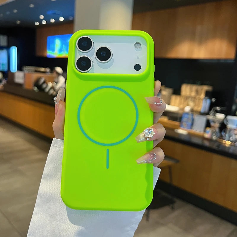 Mobile & Tablet Green iPhone17 Pro Max