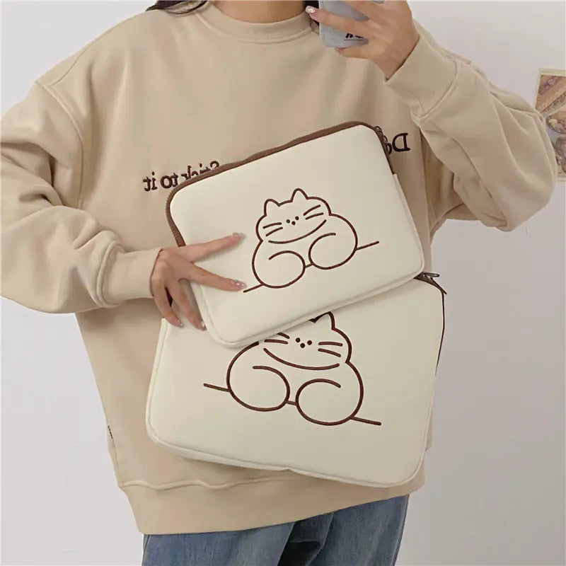Aptus Praxis Embroidered Animal Padded Tablet Sleeve - Cute Cat Design